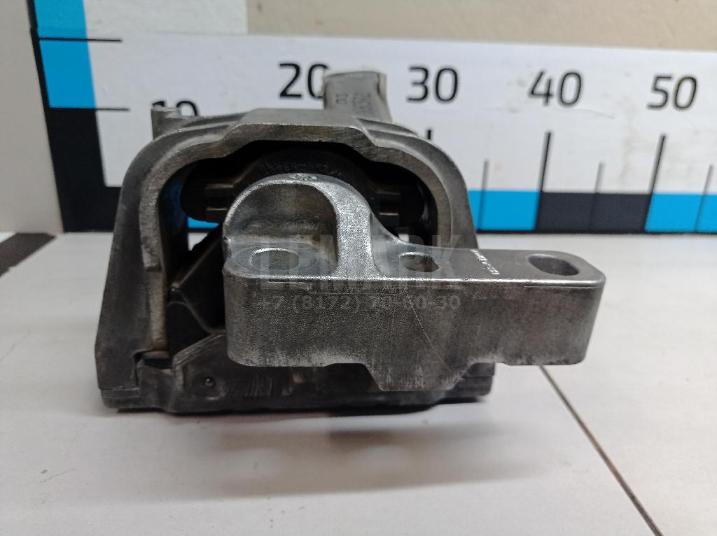 Опора двигателя правая 5N0199262G VAG