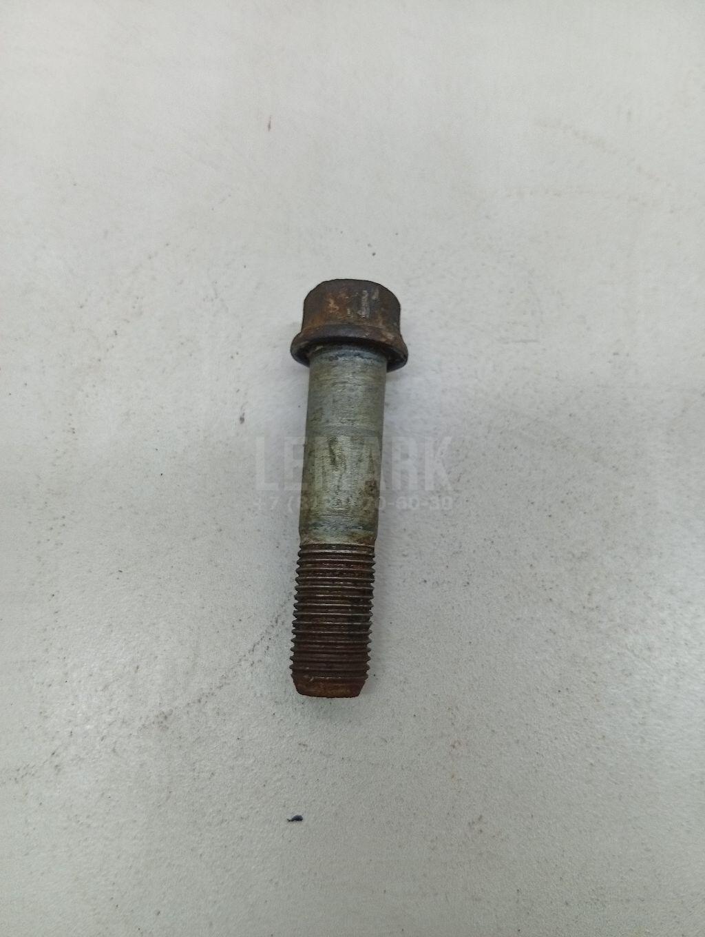 Болт передней ступицы 545612B100 Hyundai-Kia