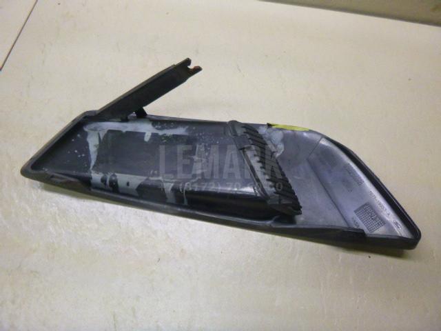 Решетка в бампер левая 1481544 Ford