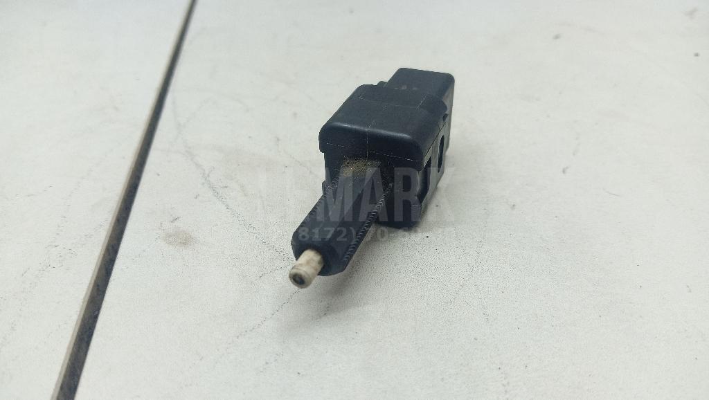 Датчик включения стопсигнала 25320AX00B Nissan