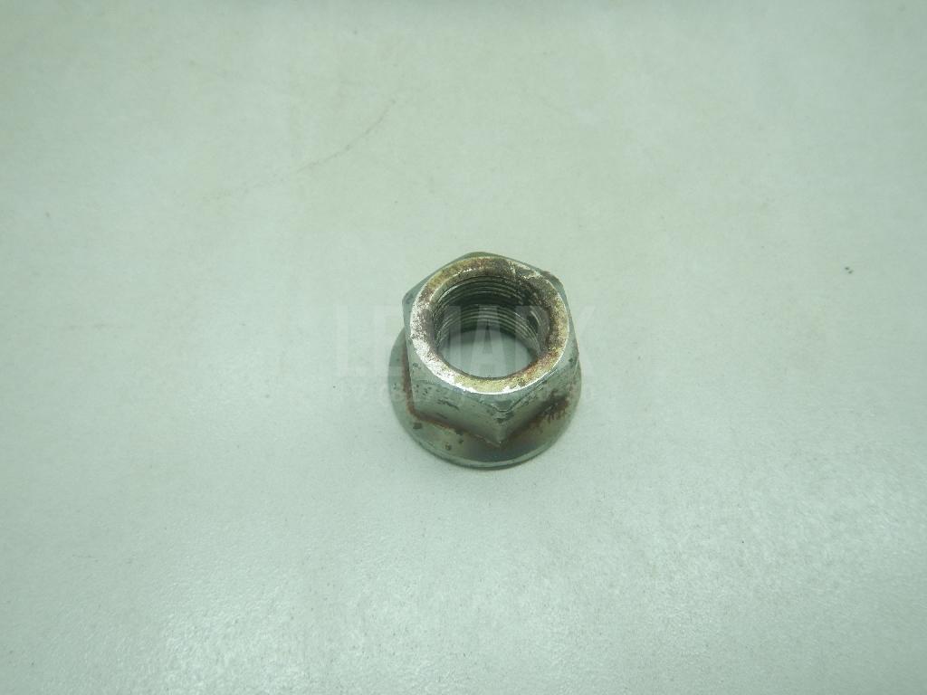 Гайка передней ступицы 402624M400 Nissan