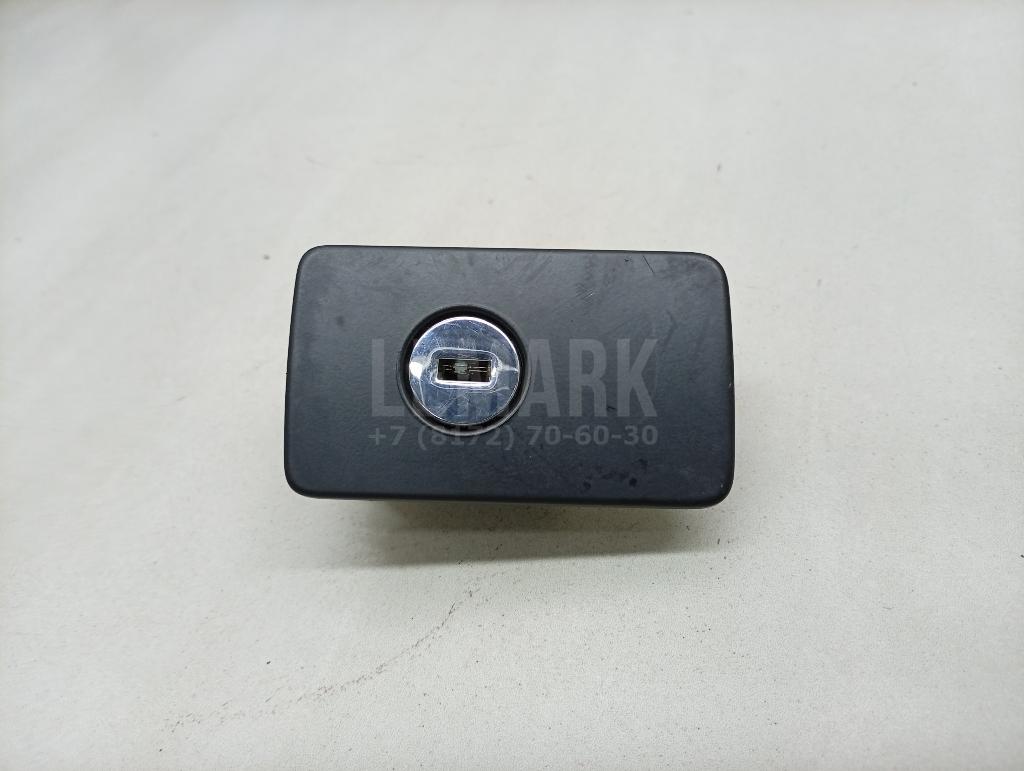 Ручка бардачка 3C1857147A1QB VAG