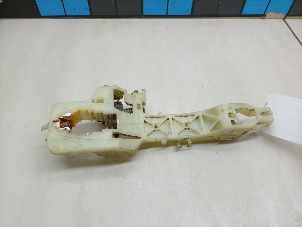 Кронштейн ручки 826553W000 Hyundai-Kia