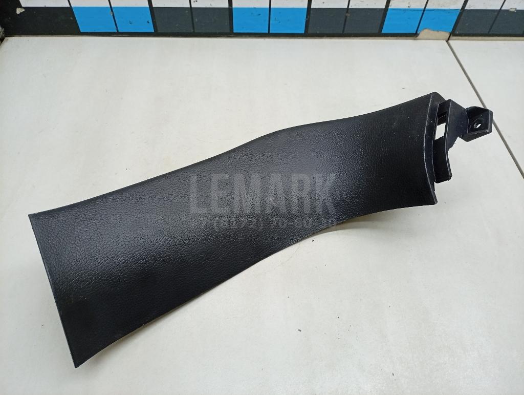 Обшивка двери багажника 817403U000WK Hyundai-Kia