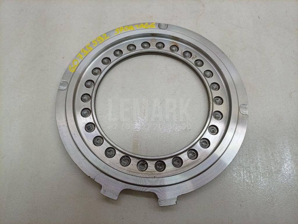 Пластина КПП 456133B601 Hyundai-Kia