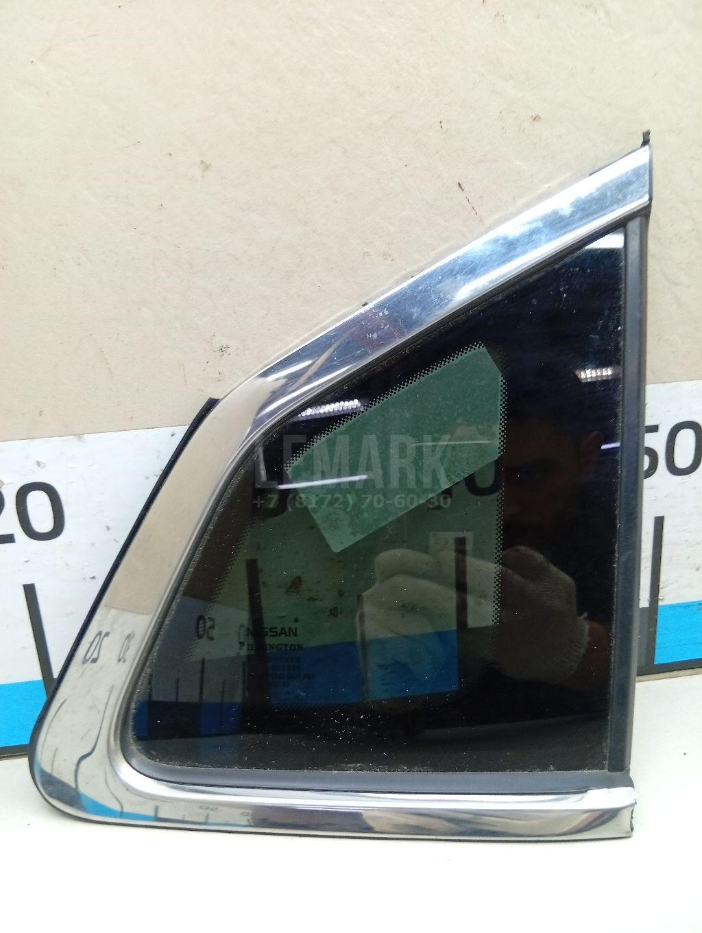 Стекло кузовное глухое правое 833124EA1A Nissan