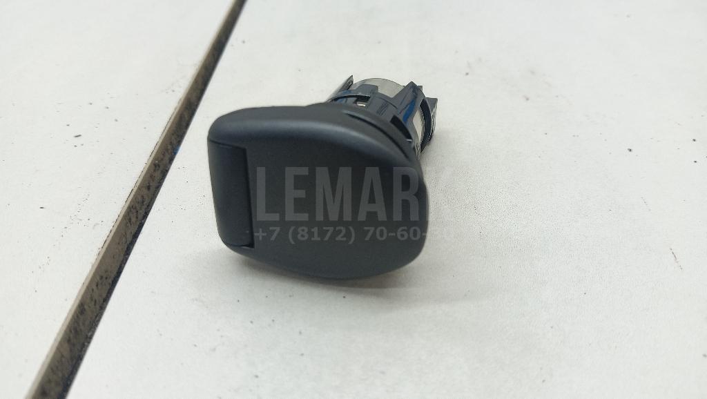 Гнездо прикуривателя 253313SH0A Nissan