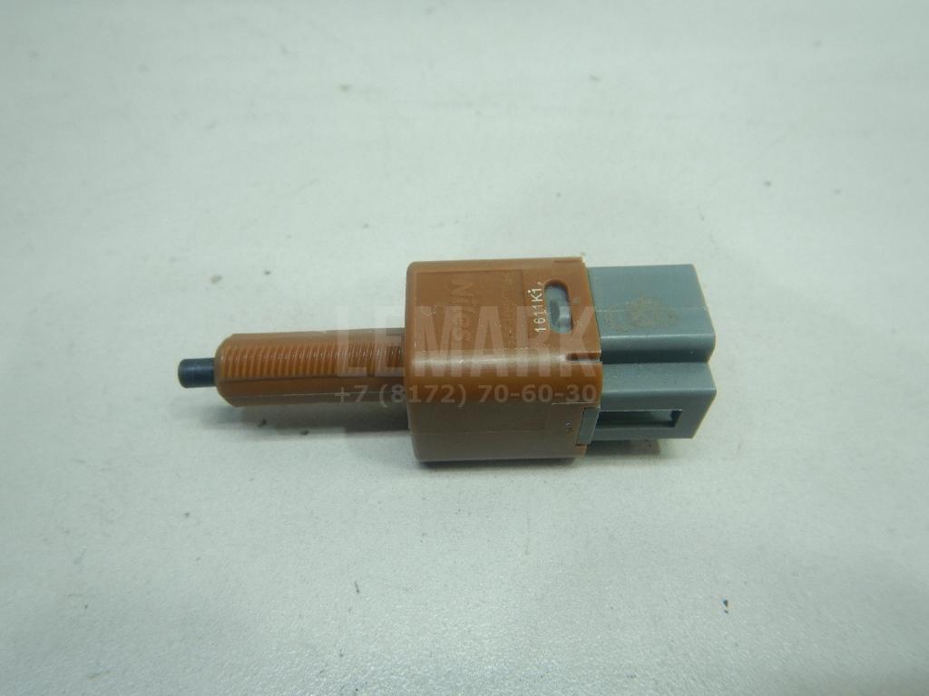 Датчик включения стопсигнала 25320JN00A Nissan