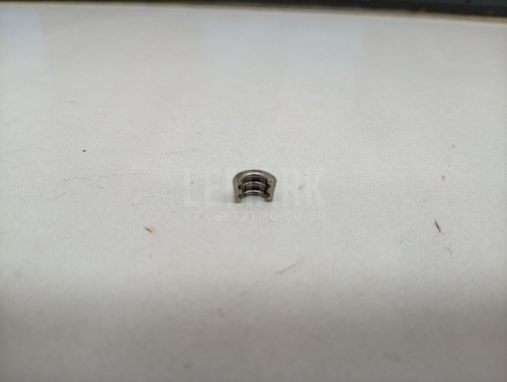 Сухарь клапана 1072051 Ford