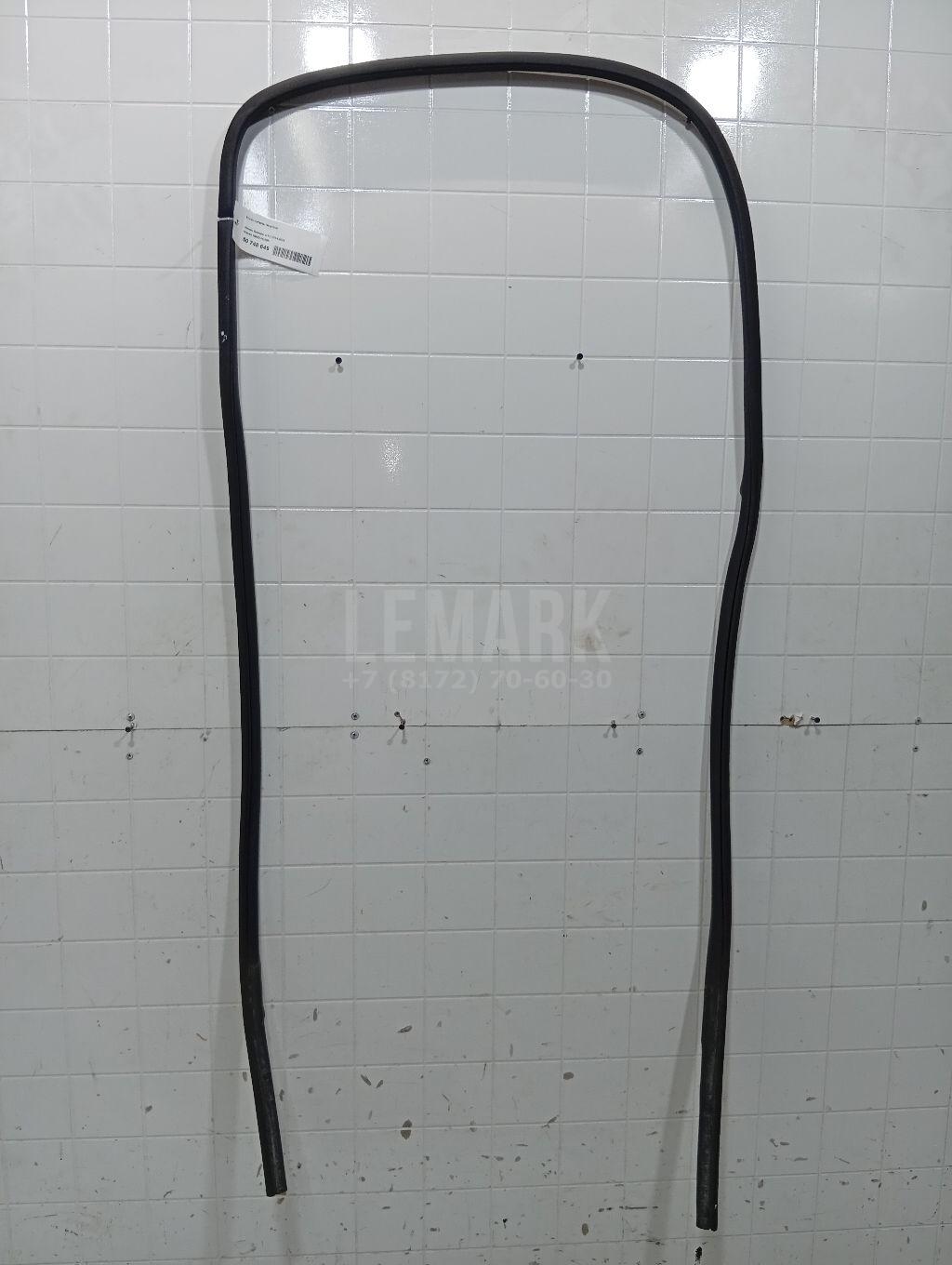 Уплотнитель (внутри) 76922HL00A Nissan