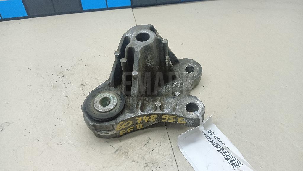Кронштейн опоры КПП 1322569 Ford