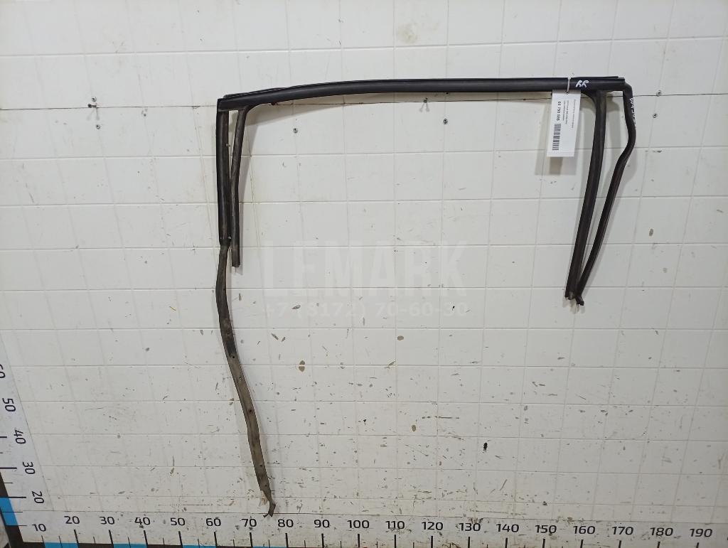 Уплотнитель стекла двери 3B5839432ABB41 VAG