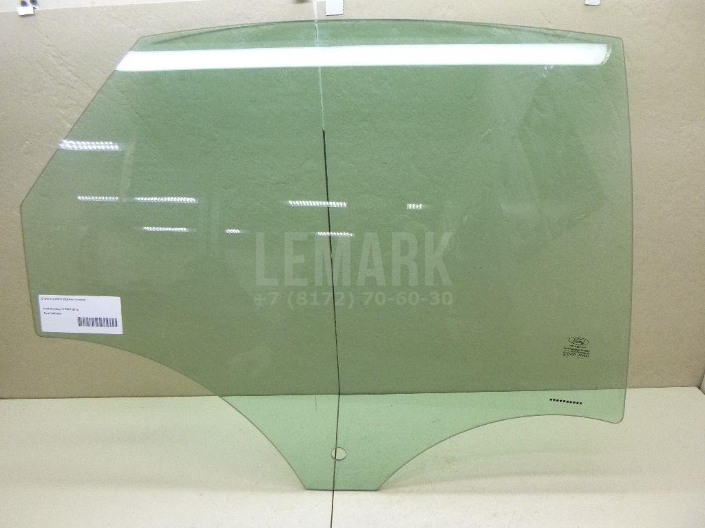 Стекло двери задней правой 1461650 Ford
