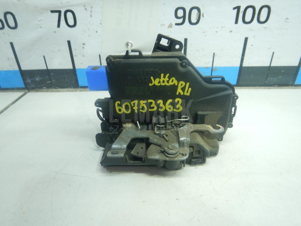 Замок двери задней левой 7L0839015D VAG