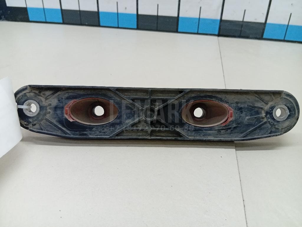 Кронштейн глушителя 1K0253144BD VAG