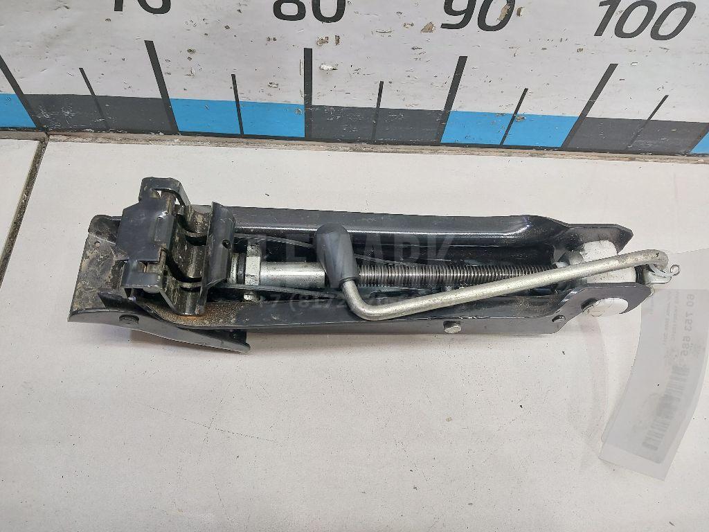 Домкрат 1K0011031C VAG