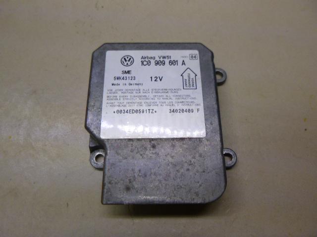 Блок управления AIR BAG 1C0909601A VAG
