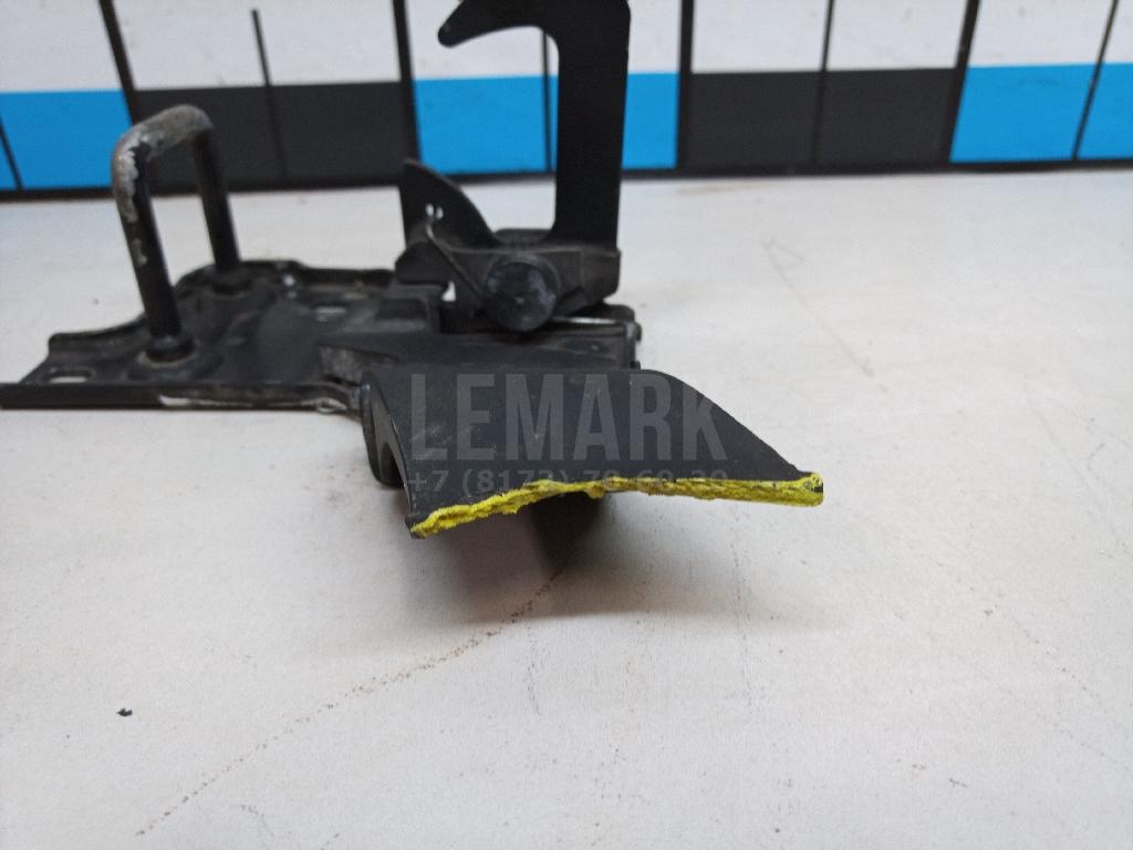 Замок капота 5J0823480C VAG