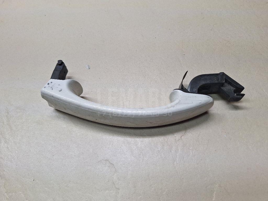 Ручка двери наружная 1K5837205GRU VAG