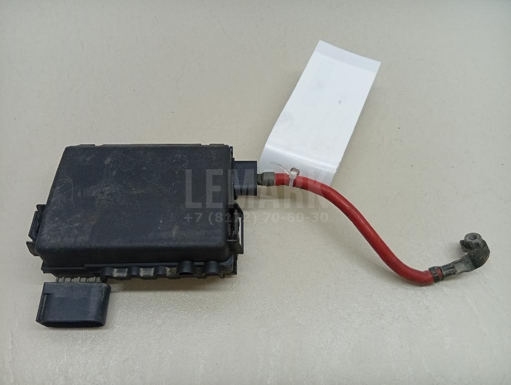 Блок предохранителей 1J0937550 VAG