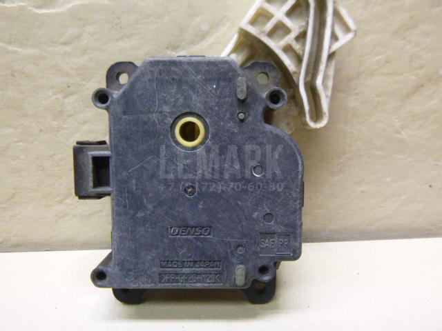 Моторчик заслонки отопителя 8710642140 Toyota