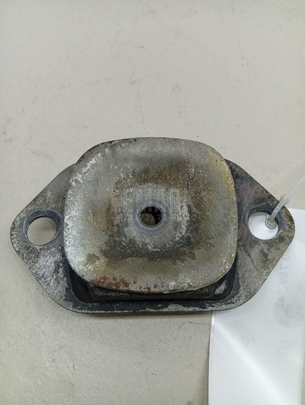 Опора двигателя левая 112204BB0A Renault