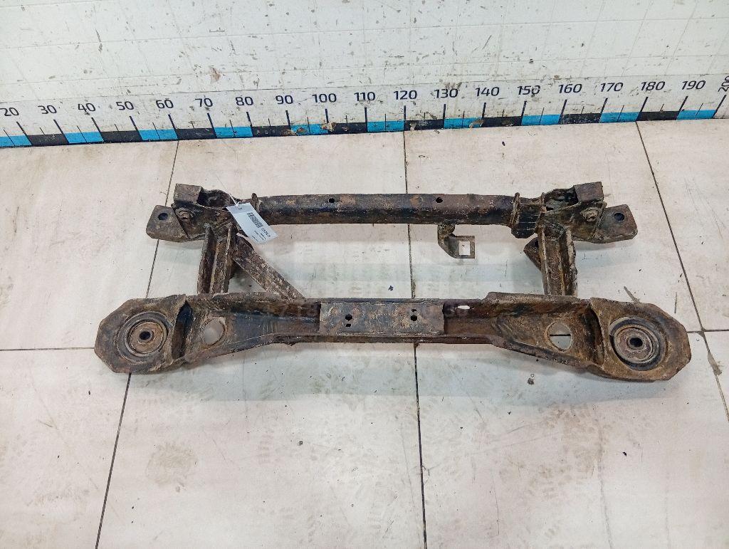 Балка задняя 1356660 Ford