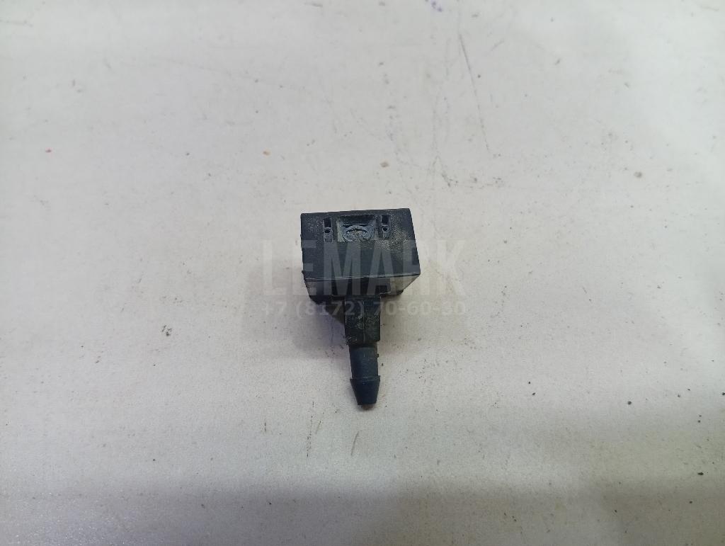 Форсунка омывателя лобового стекла 28932JD000 Nissan