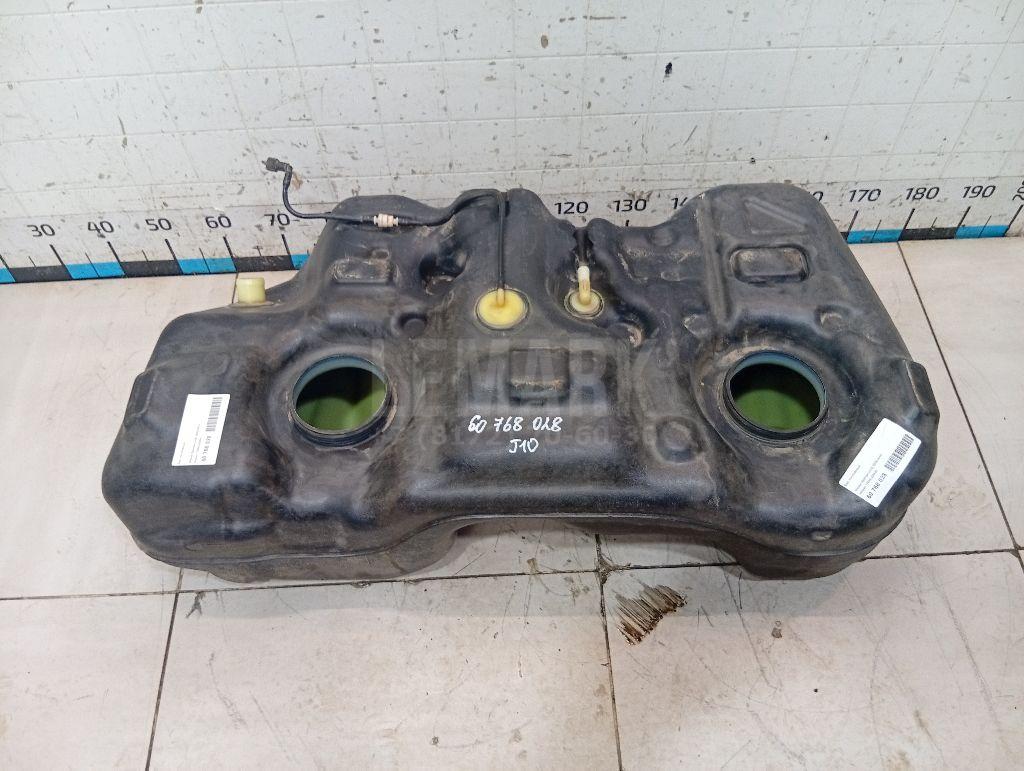 Бак топливный 17202JD00A Nissan