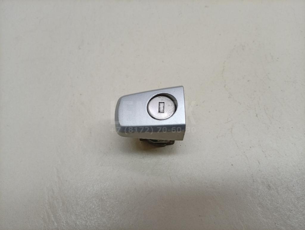 Вставка замка двери лев. 5133082 GM
