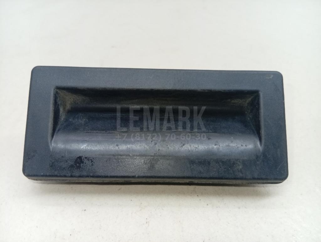 Кнопка открывания багажника 3V0827566 VAG