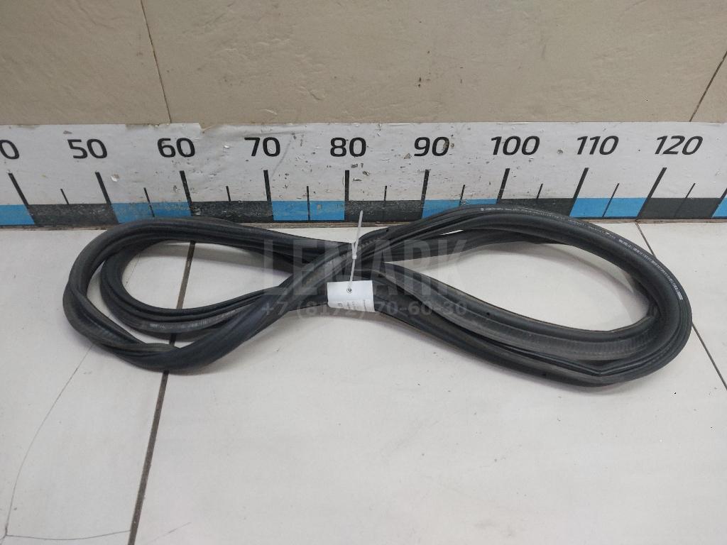Уплотнитель багажника 6RU827705B VAG