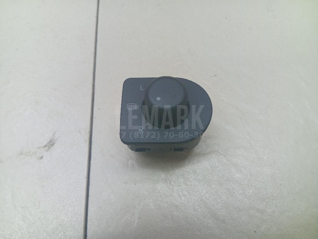 Переключатель регулировки зеркала 1U1959565L VAG