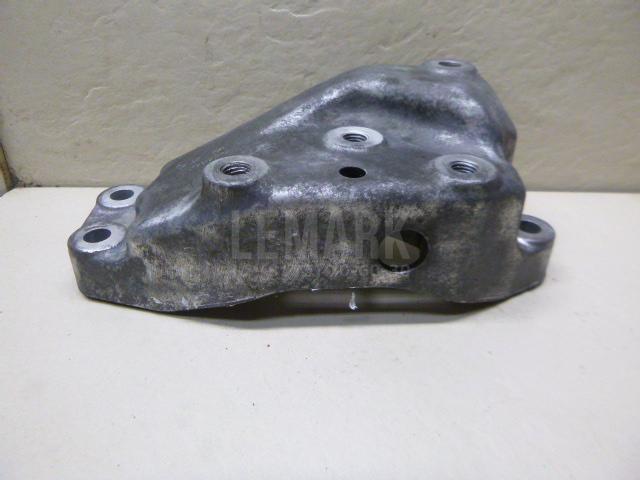 Кронштейн КПП левый 3C0199117J VAG