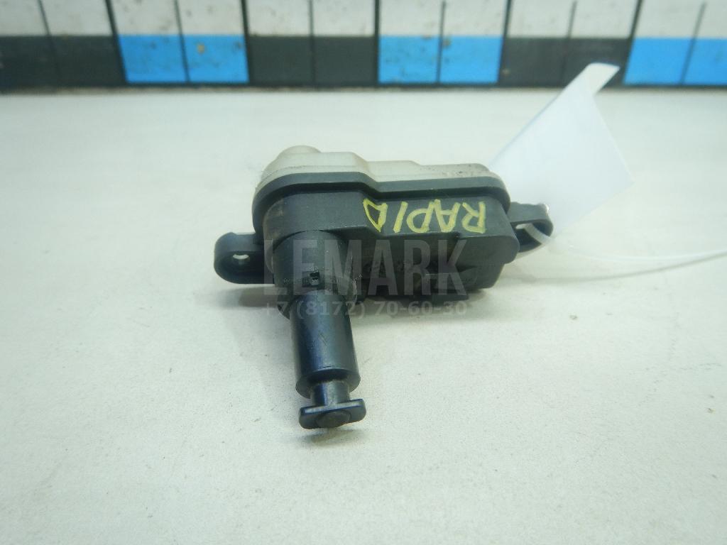 Замок лючка бензобака 510810773A VAG