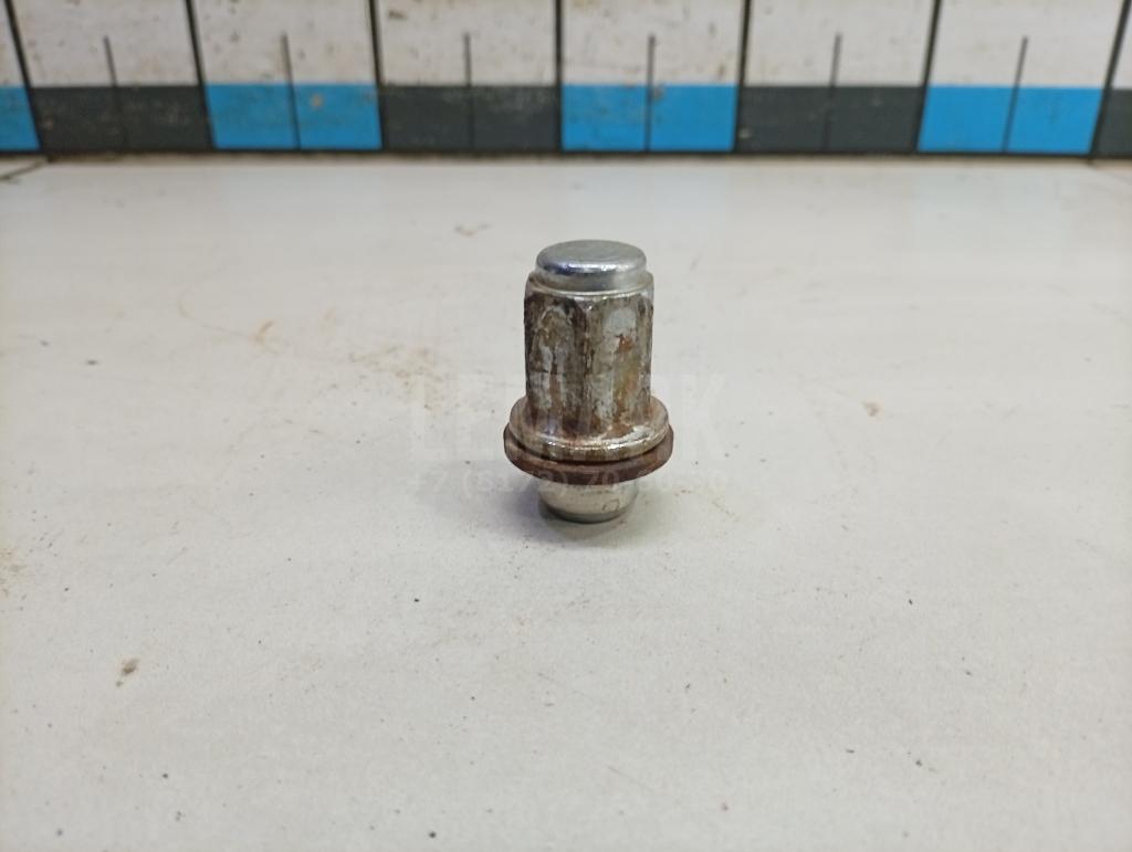 Гайка колеса 9094201058 Toyota