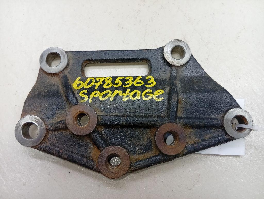 Кронштейн КПП 452103B640 Hyundai-Kia
