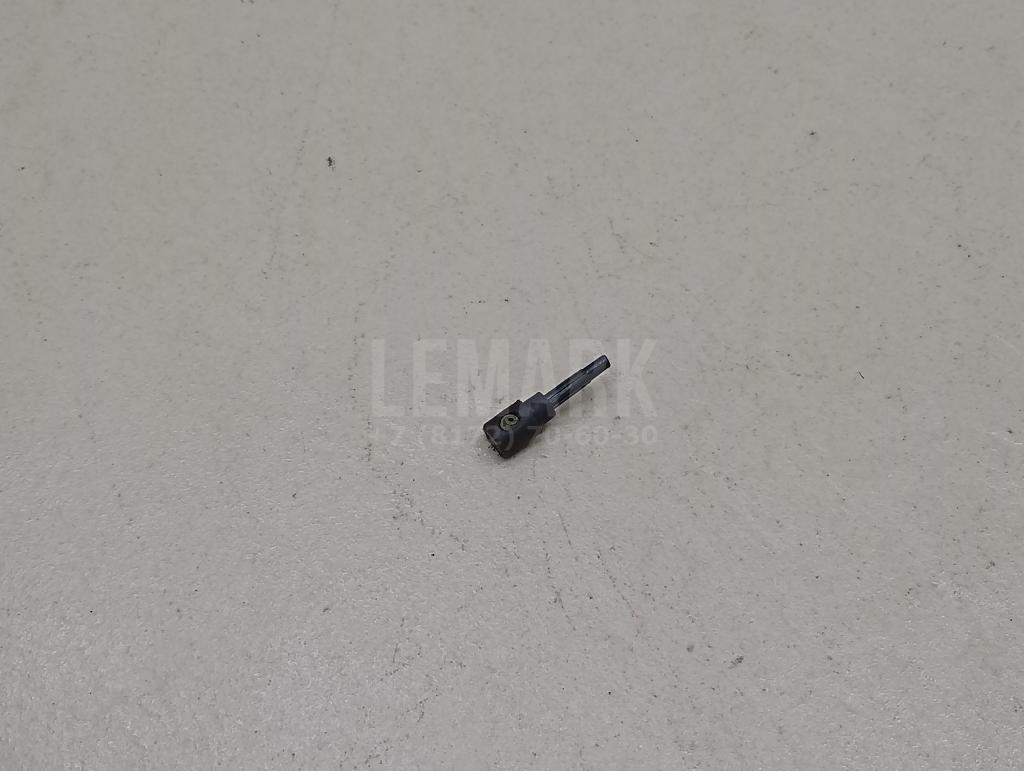 Форсунка омывателя зад стекла 3B9955985A VAG