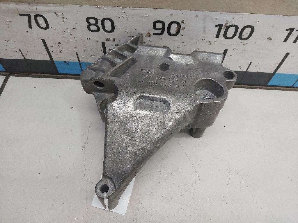 Кронштейн опоры двигателя 06F199207Q VAG