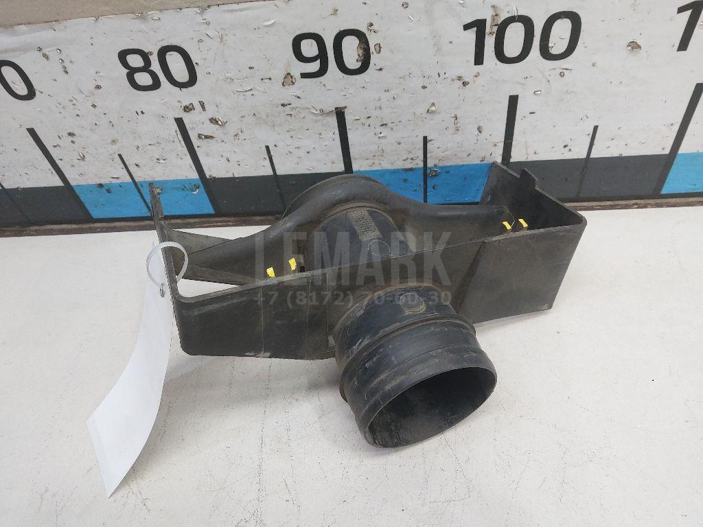 Воздухозаборник (наружный) 1K08059629B9 VAG
