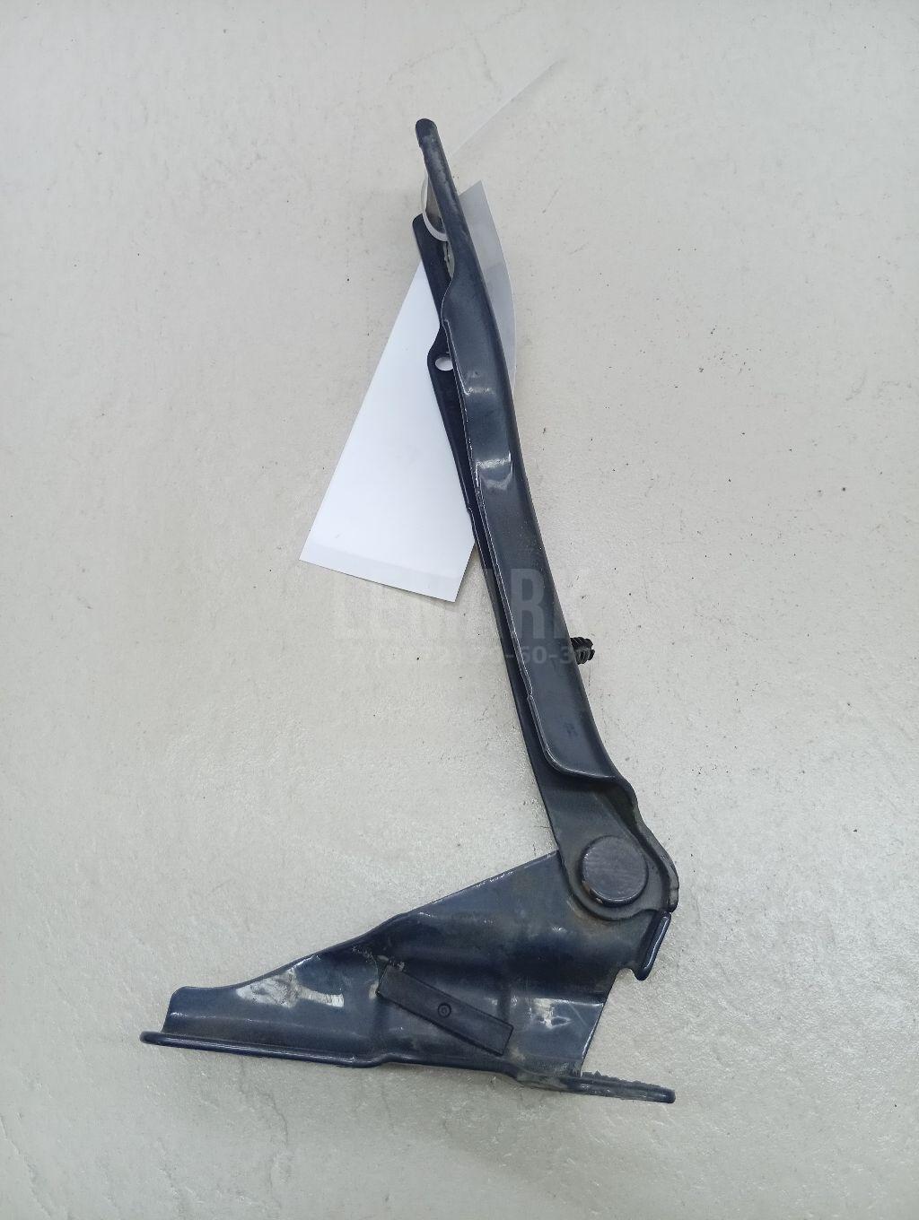 Петля капота правая 6R0823302B VAG