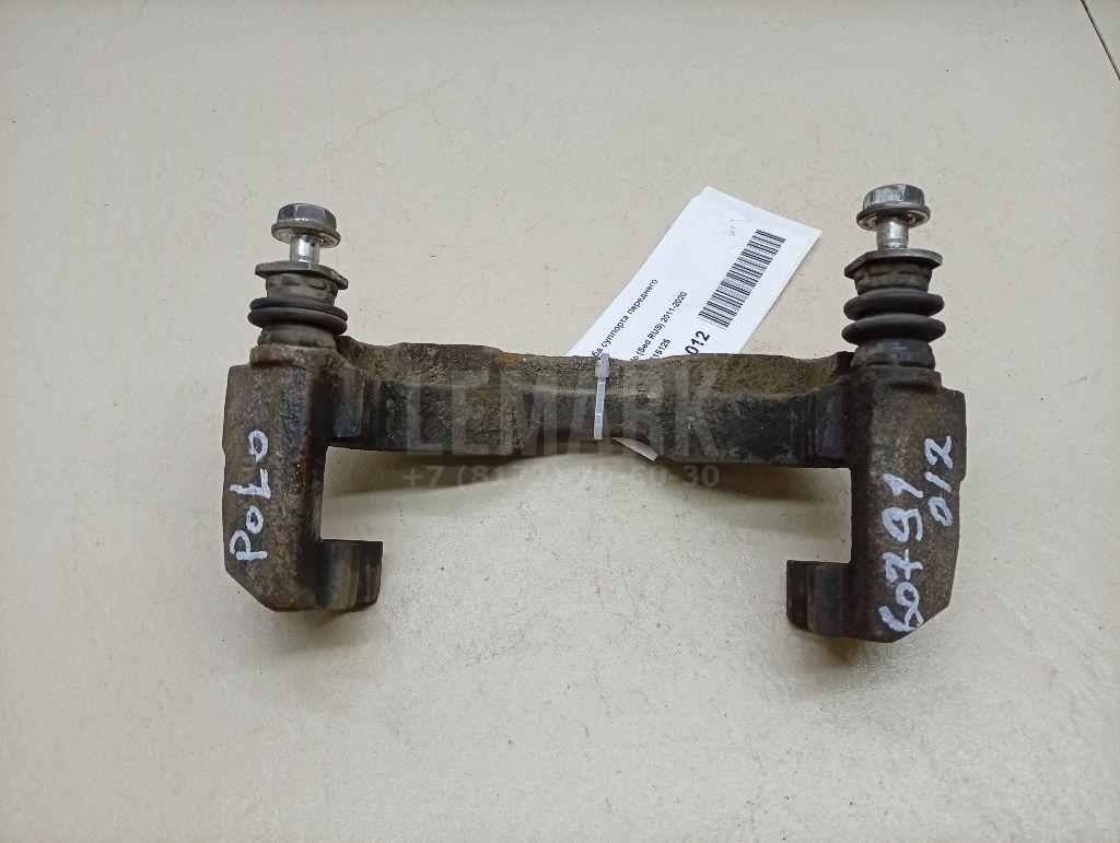 Скоба суппорта переднего 6RF615125 VAG