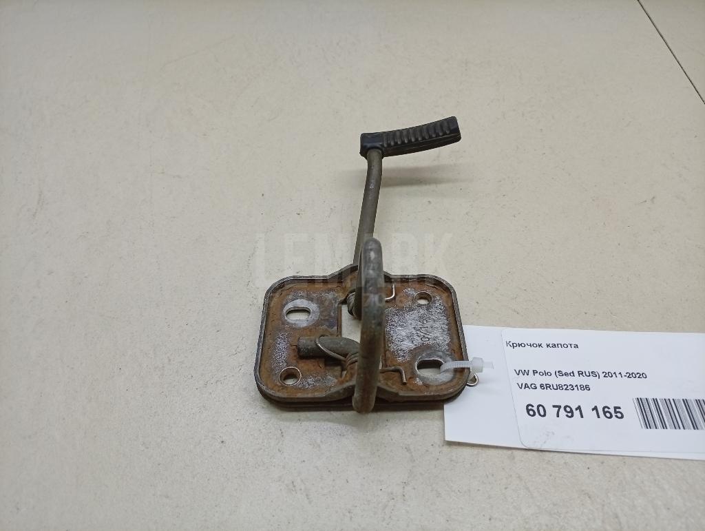 Крючок капота 6RU823186 VAG