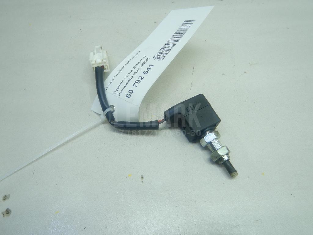 Датчик педали сцепления 938402E000 Hyundai-Kia