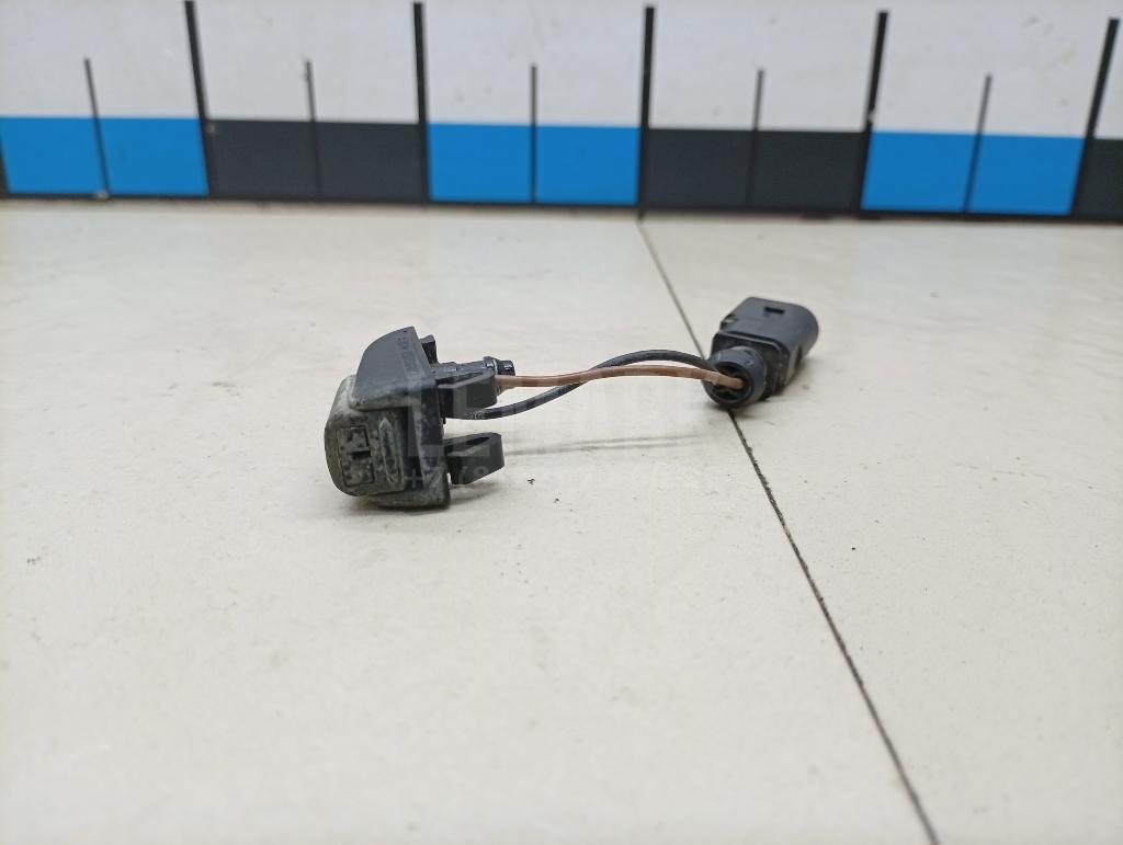 Форсунка омывателя лобового стекла 1Z0955986 VAG