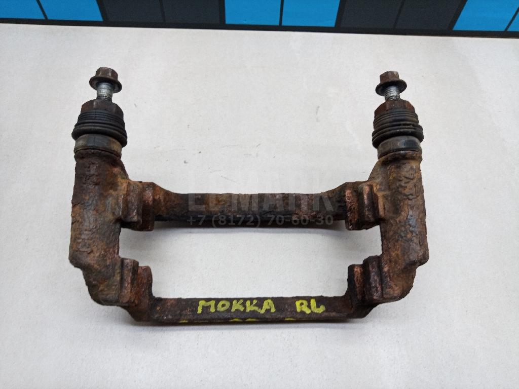 Скоба суппорта заднего 13403605 GM