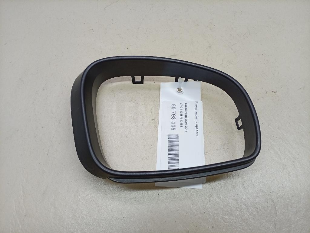 Рамка зеркала правого 5J08575329B9 VAG