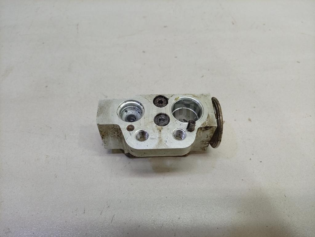 Клапан кондиционера 6Q0820679F VAG