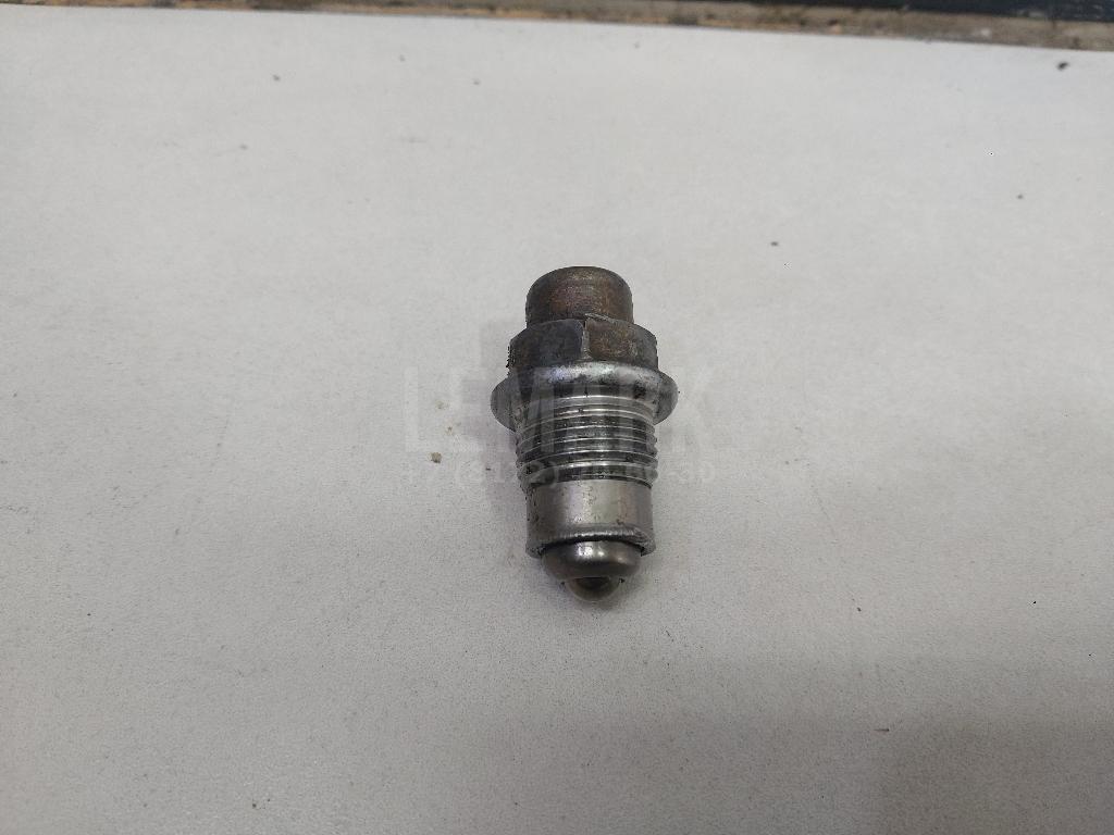 Фиксатор вала КПП 1475356 Ford