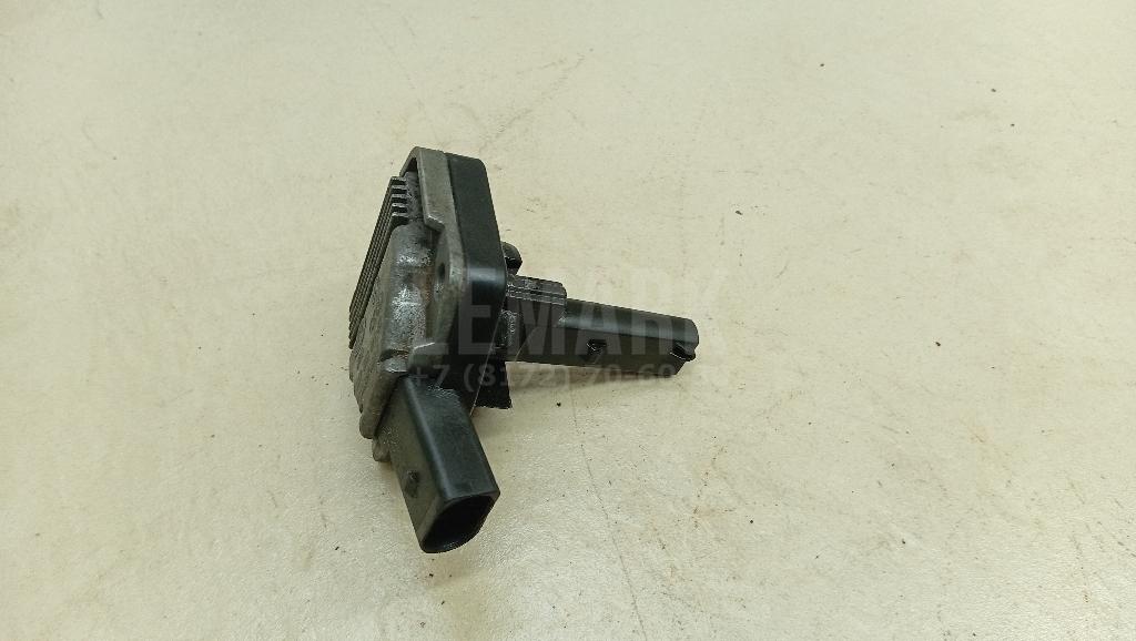 Датчик уровня масла 1J0907660B VAG
